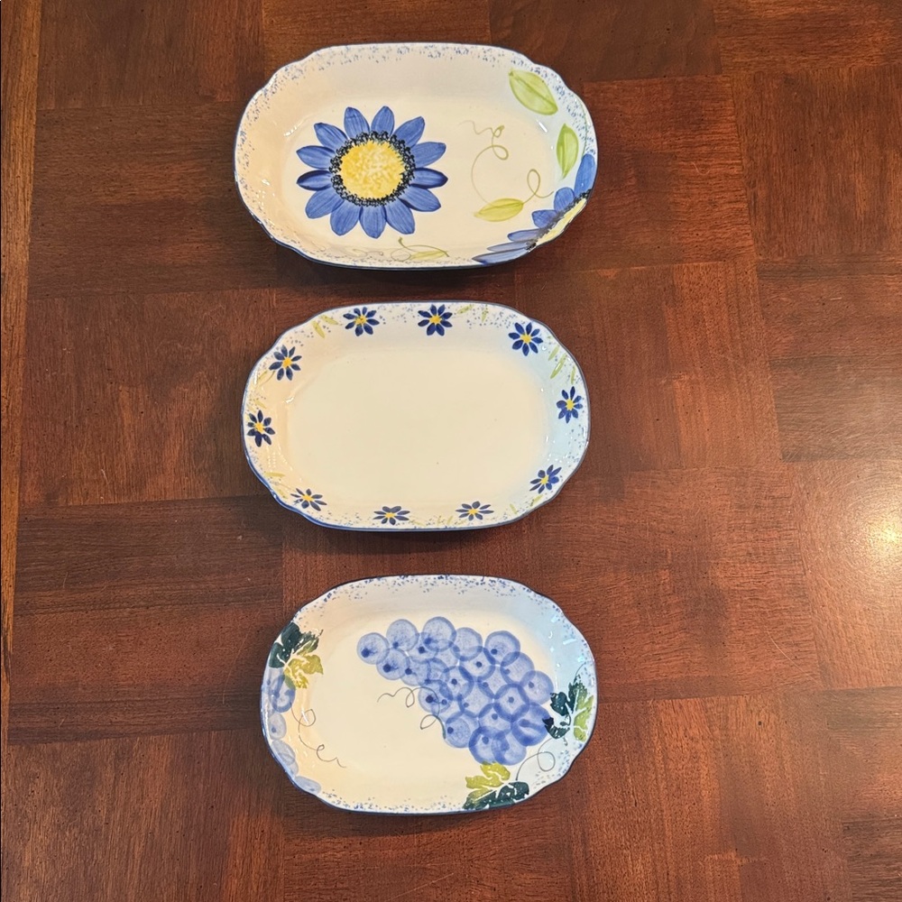 Blue Flower and Butterfly Grapes Tray Platter Serving Dishes Set of 3 Sam Woo